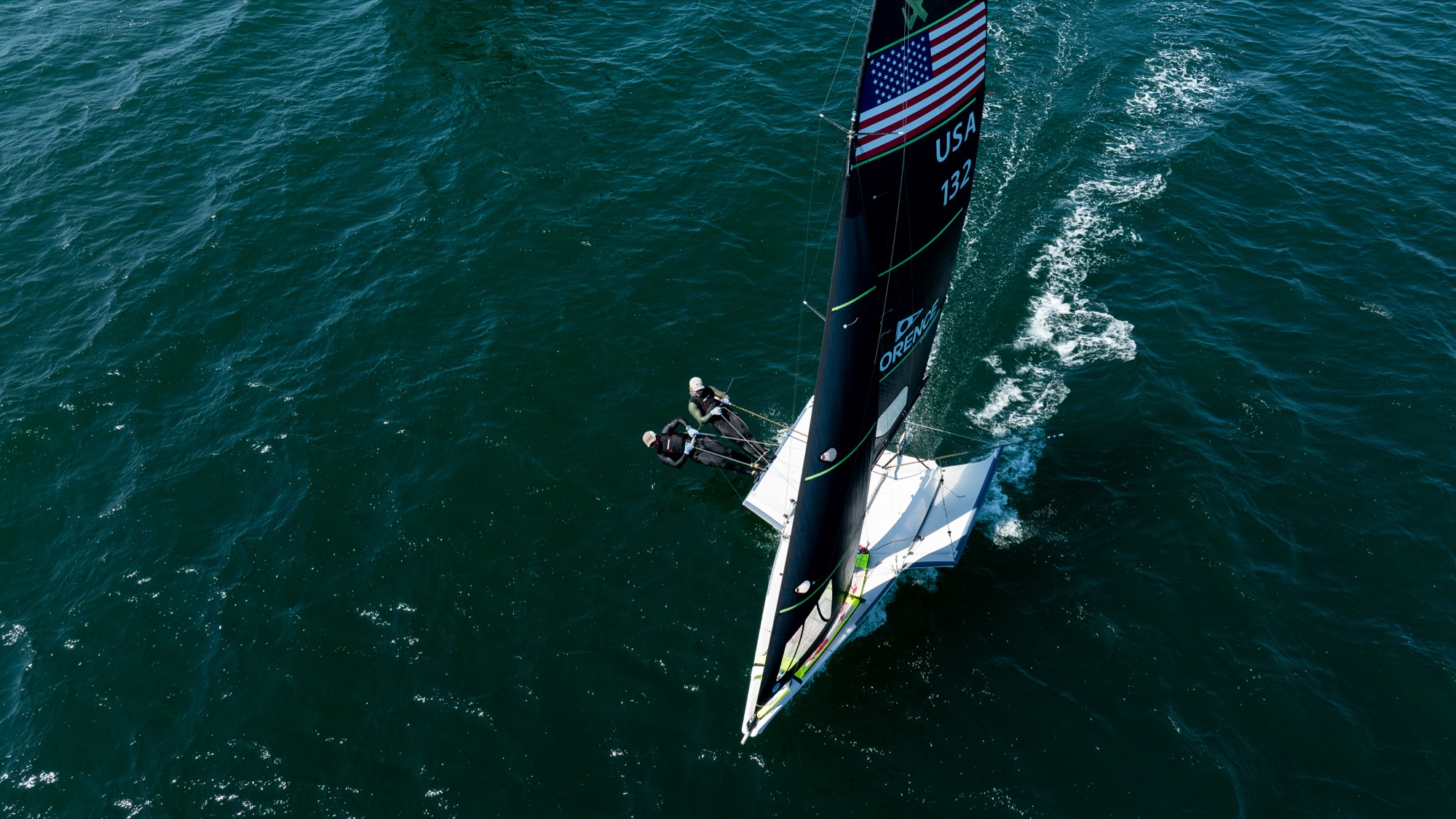 A 49er campaign using sailing performance analysis